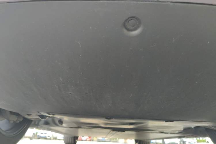 Used Tesla Model Y 2024 Rear-Wheel-Drive Version Chassis Front