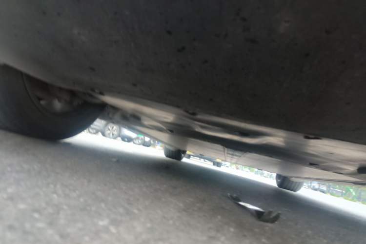 Used Tesla Model Y 2024 Rear-Wheel-Drive Version Chassis Front