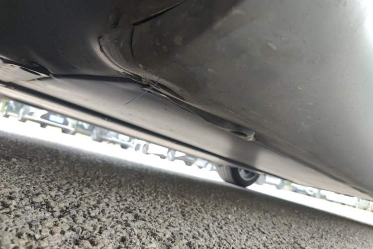 Used Tesla Model Y 2024 Rear-Wheel-Drive Version Chassis Front Left