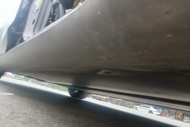 Used Tesla Model Y 2024 Rear-Wheel-Drive Version Chassis Front Right