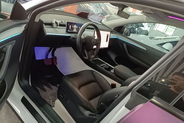 Used Tesla Model Y 2024 Rear-Wheel-Drive Version Driver Seat