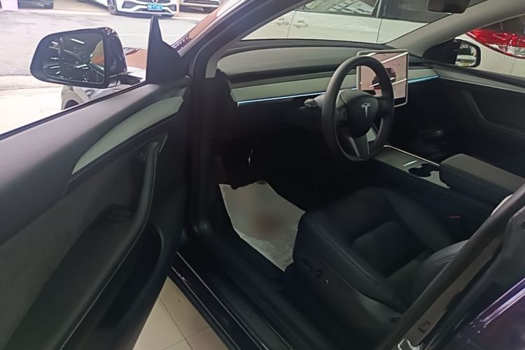 Used Tesla Model Y 2024 Rear-Wheel-Drive Version Driver Seat