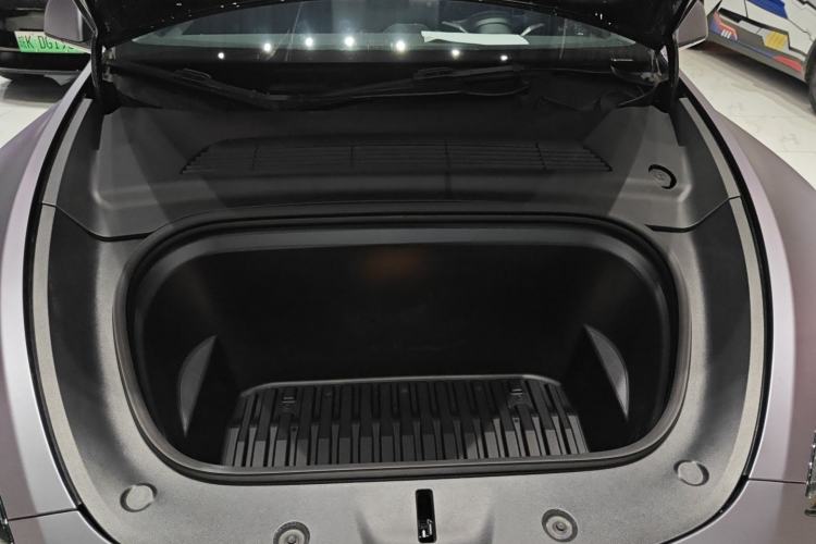 Used Tesla Model Y 2024 Rear-Wheel-Drive Version Engine Bay