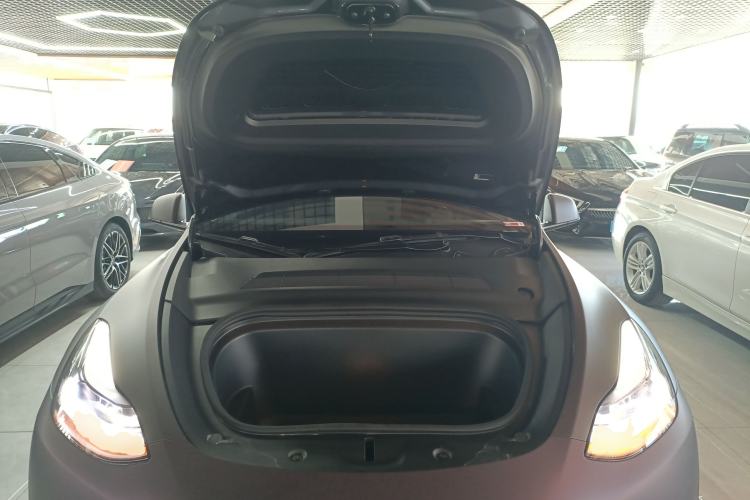 Used Tesla Model Y 2024 Rear-Wheel-Drive Version Engine Bay