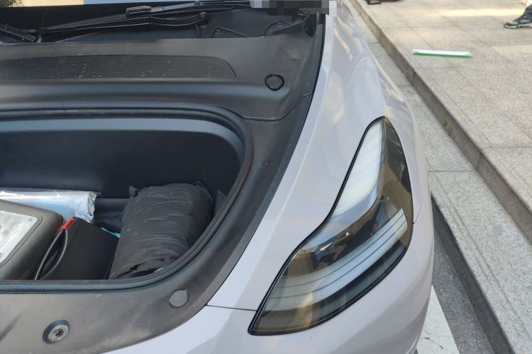 Used Tesla Model Y 2024 Rear-Wheel-Drive Version Engine Bay Left
