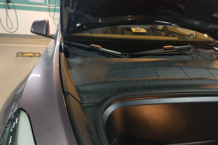 Used Tesla Model Y 2024 Long-Range All-Wheel-Drive Version Engine Bay Right