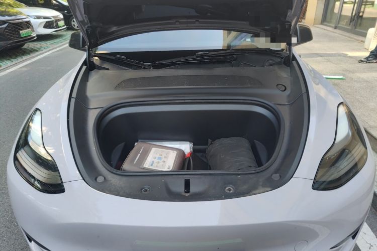 Used Tesla Model Y 2024 Rear-Wheel-Drive Version Engine Bay