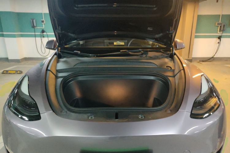Used Tesla Model Y 2024 Long-Range All-Wheel-Drive Version Engine Bay