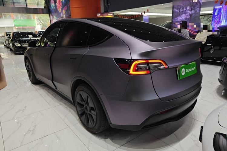 Used Tesla Model Y 2024 Rear-Wheel-Drive Version Exterior 2