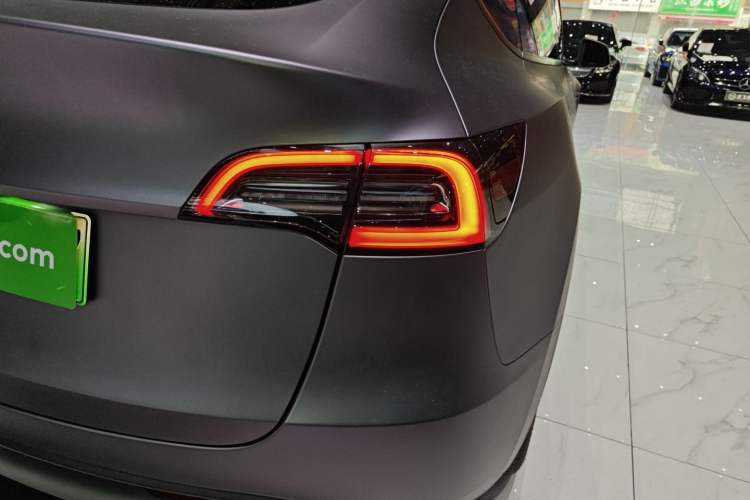 Used Tesla Model Y 2024 Rear-Wheel-Drive Version Exterior 3
