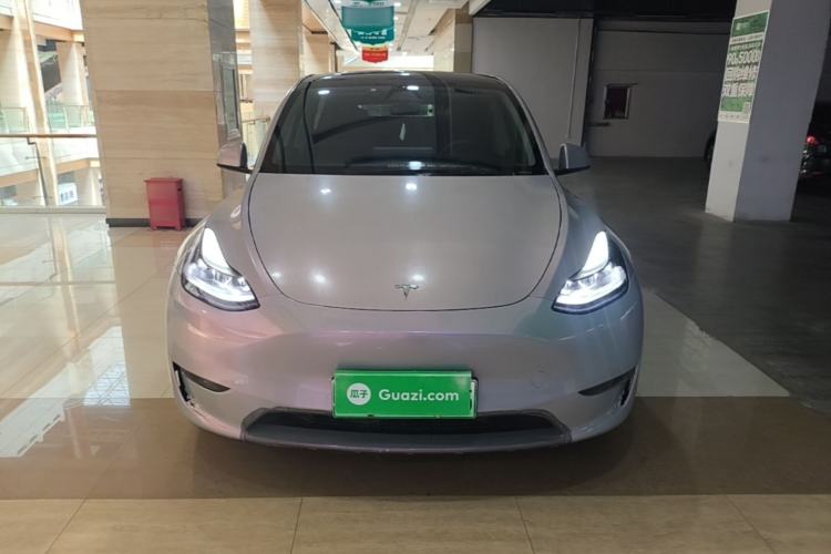 Used Tesla Model Y 2024 Long-Range All-Wheel-Drive Version Front