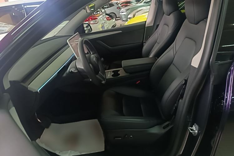 Used Tesla Model Y 2024 Rear-Wheel-Drive Version Left Front Seat