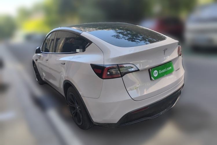Used Tesla Model Y 2024 Rear-Wheel-Drive Version Rear Left 45 Deg