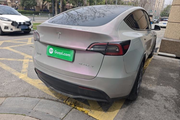 Used Tesla Model Y 2024 Rear-Wheel-Drive Version Rear Right 45 Deg