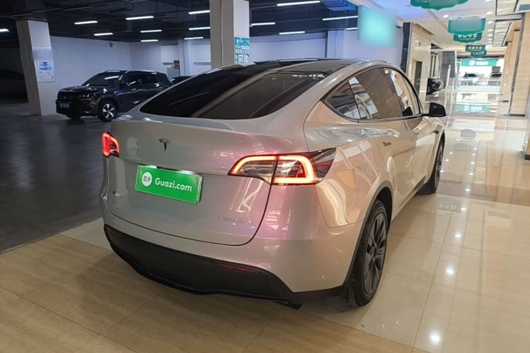 Used Tesla Model Y 2024 Long-Range All-Wheel-Drive Version Rear Right 45 Deg
