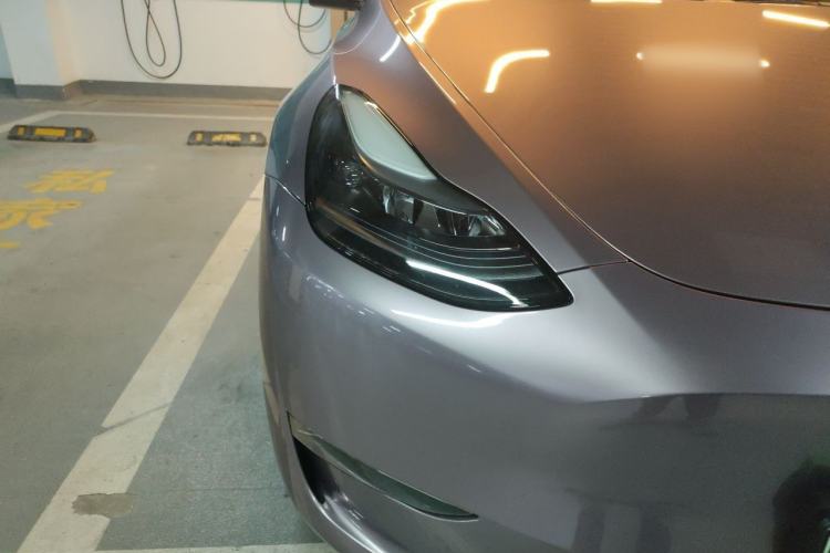 Used Tesla Model Y 2024 Long-Range All-Wheel-Drive Version Right Front Headlight