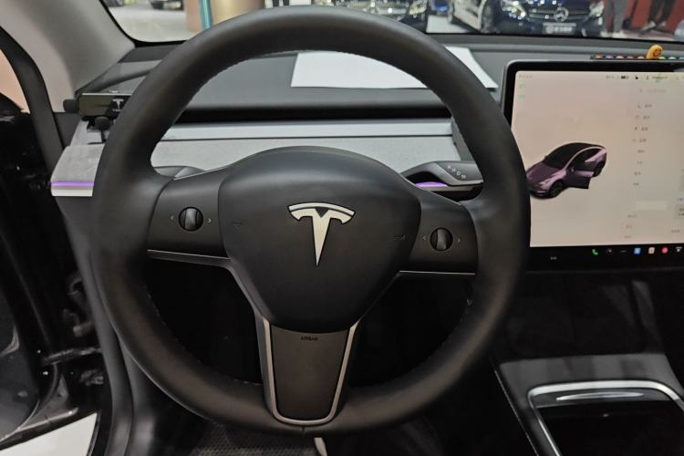Used Tesla Model Y 2024 Rear-Wheel-Drive Version Steering Wheel