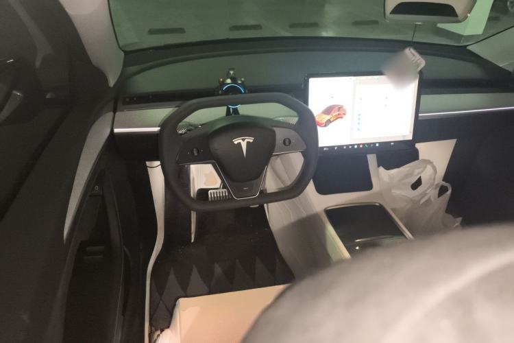Used Tesla Model Y 2024 Rear-Wheel-Drive Version Steering Wheel