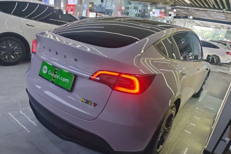 Used Tesla Model Y 2024 Rear-Wheel-Drive Version Rear Right 45 Deg