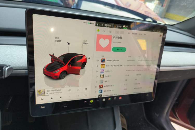 Used Tesla Model Y 2024 Rear-Wheel-Drive Version Audio And AC Panel