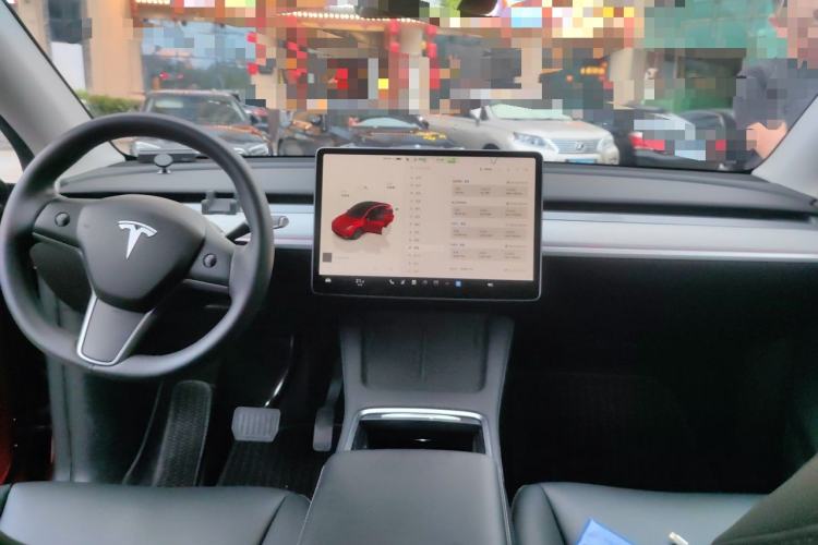 Used Tesla Model Y 2024 Rear-Wheel-Drive Version Center Console