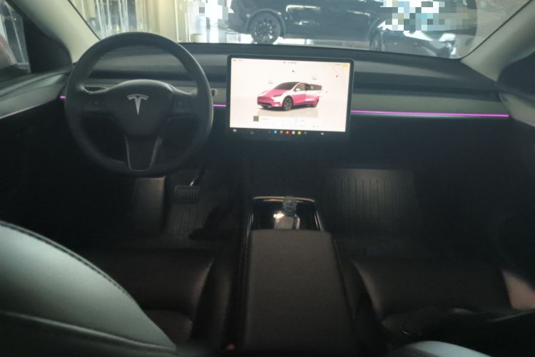 Used Tesla Model Y 2024 Rear-Wheel-Drive Version Center Console