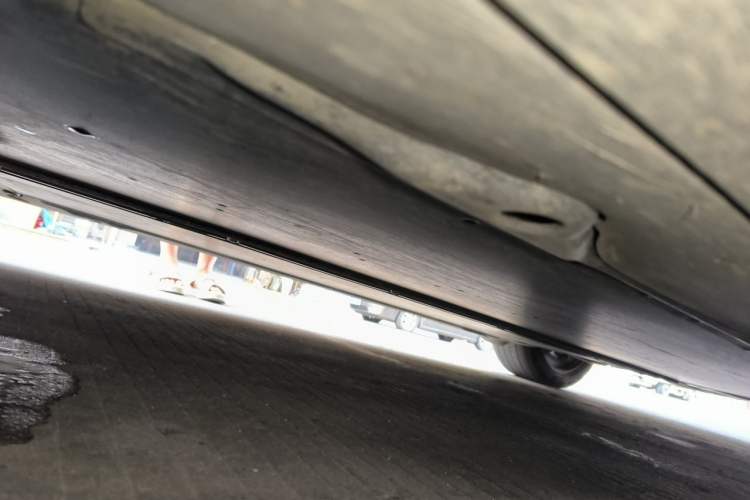 Used Tesla Model Y 2024 Rear-Wheel-Drive Version Chassis Front Left