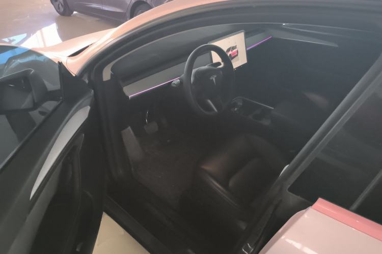 Used Tesla Model Y 2024 Rear-Wheel-Drive Version Driver Seat