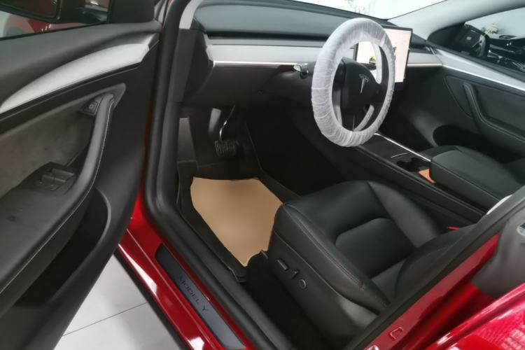 Used Tesla Model Y 2024 Rear-Wheel-Drive Version Driver Seat