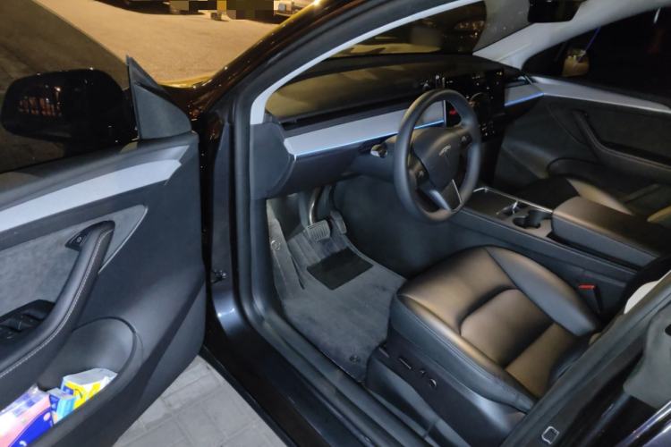 Used Tesla Model Y 2024 Rear-Wheel-Drive Version Driver Seat