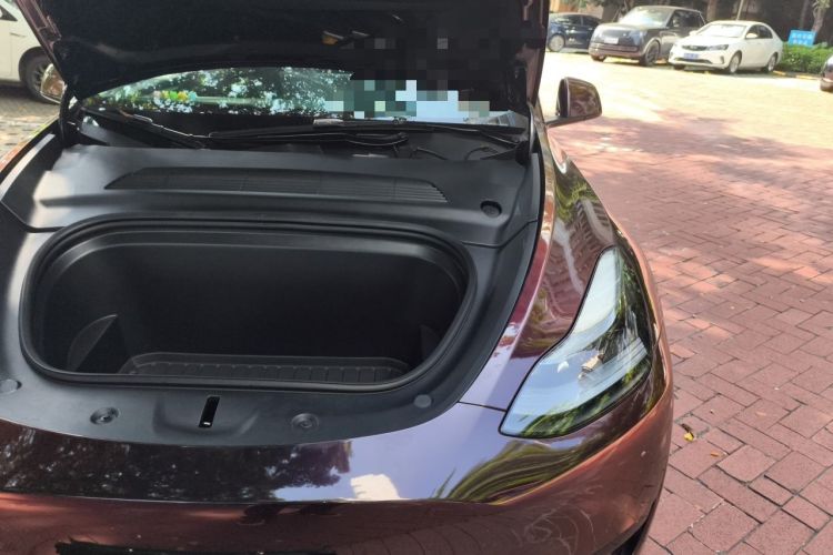 Used Tesla Model Y 2024 Rear-Wheel-Drive Version Engine Bay Left