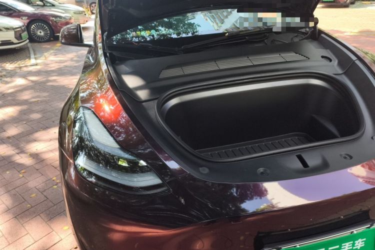 Used Tesla Model Y 2024 Rear-Wheel-Drive Version Engine Bay Right