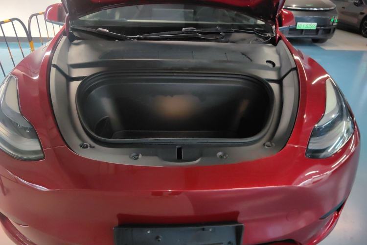 Used Tesla Model Y 2024 Rear-Wheel-Drive Version Engine Bay