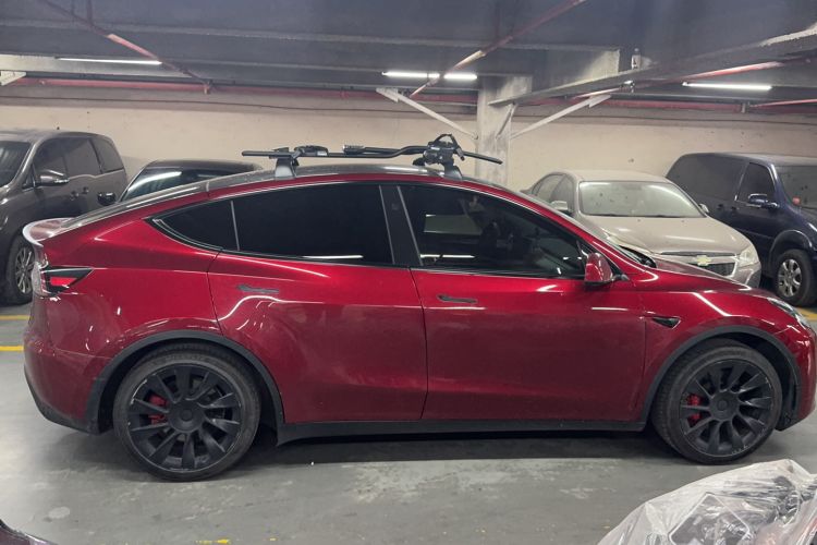 Used Tesla Model Y 2024 Rear-Wheel-Drive Version Exterior 2