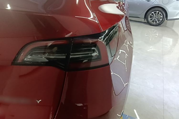 Used Tesla Model Y 2024 Rear-Wheel-Drive Version Exterior 3
