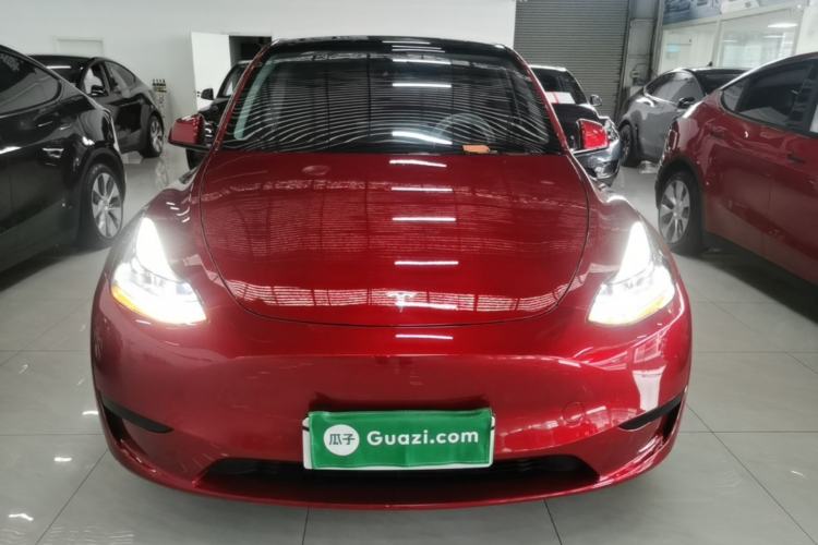 Used Tesla Model Y 2024 Rear-Wheel-Drive Version Front