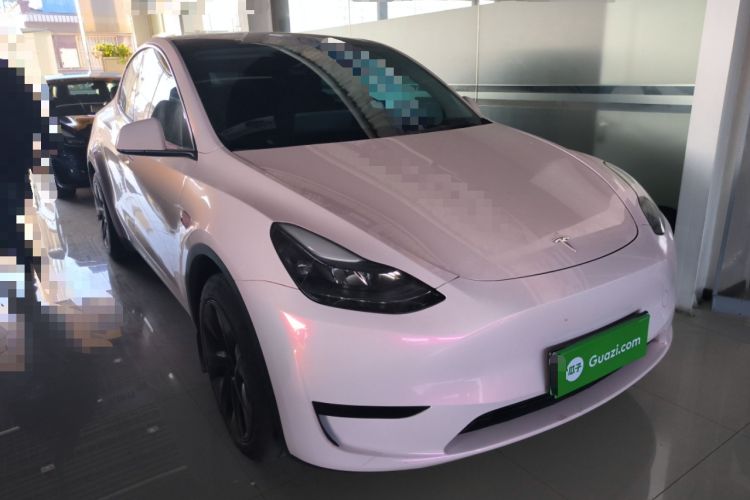 Used Tesla Model Y 2024 Rear-Wheel-Drive Version Front Right 45 Deg