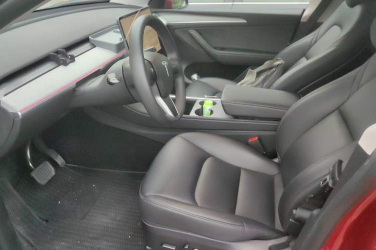 Used Tesla Model Y 2024 Rear-Wheel-Drive Version Left Front Seat