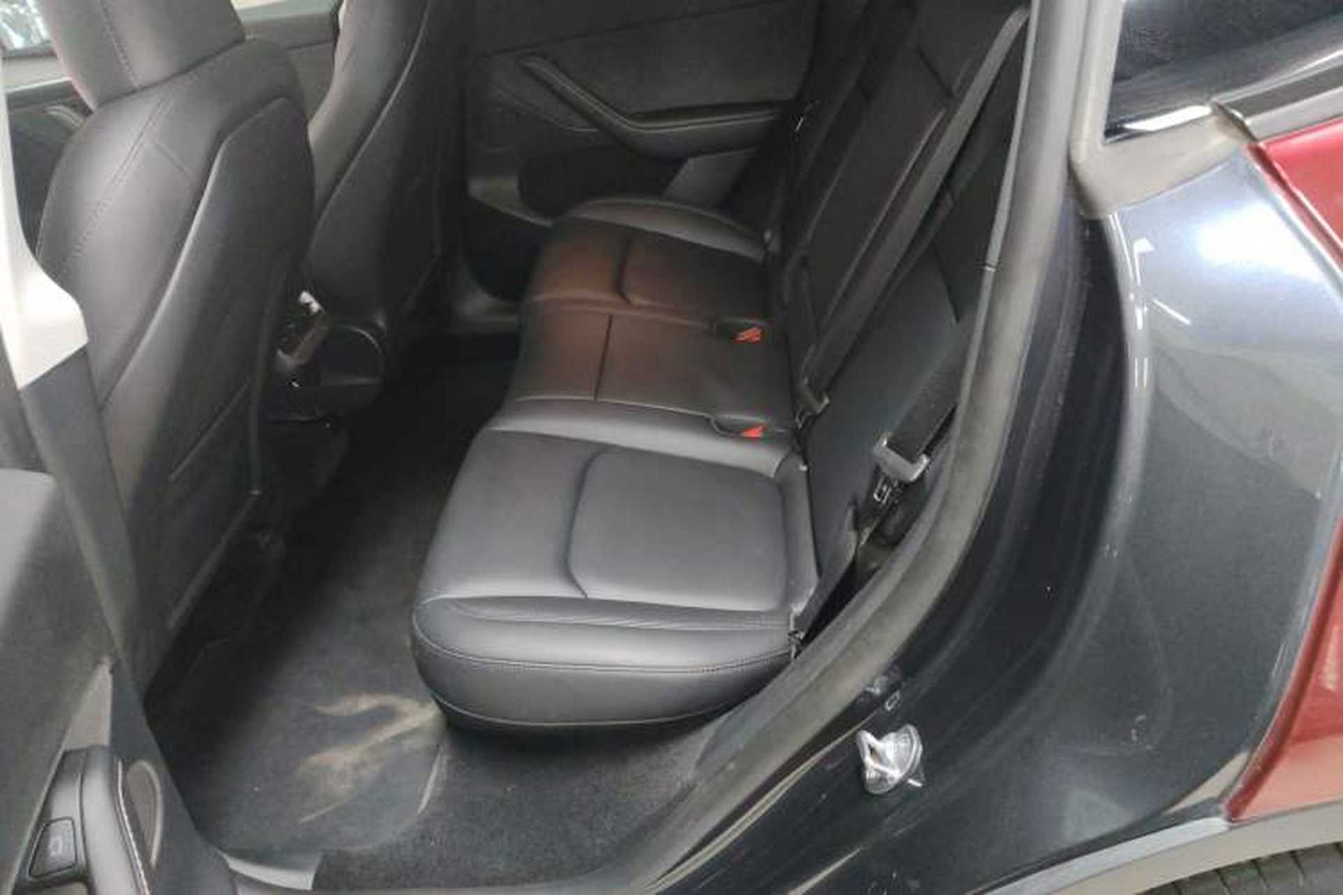 Used Tesla Model Y 2024 Rear-Wheel-Drive Version Left Rear Seat