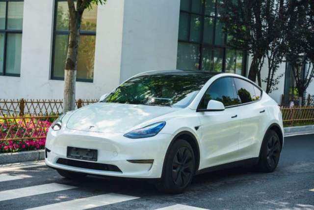 Used Tesla Model Y 2024 Rear-Wheel-Drive Version