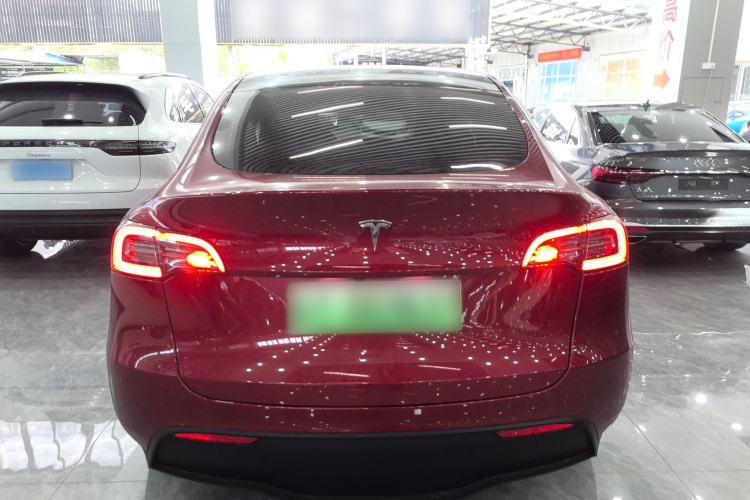 Used Tesla Model Y 2024 Long-Range All-Wheel-Drive Version Rear