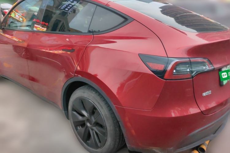 Used Tesla Model Y 2024 Rear-Wheel-Drive Version Rear Left 45 Deg