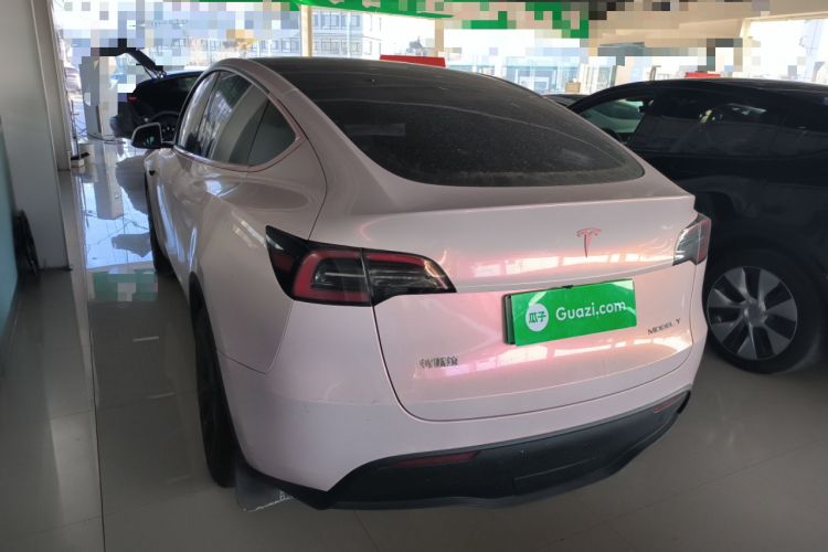 Used Tesla Model Y 2024 Rear-Wheel-Drive Version Rear Left 45 Deg
