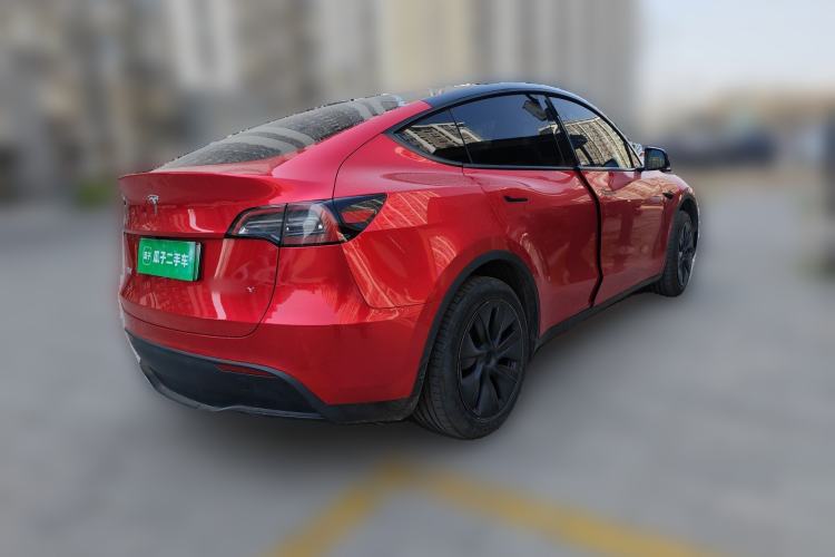 Used Tesla Model Y 2024 Long-Range All-Wheel-Drive Version Rear Right 45 Deg