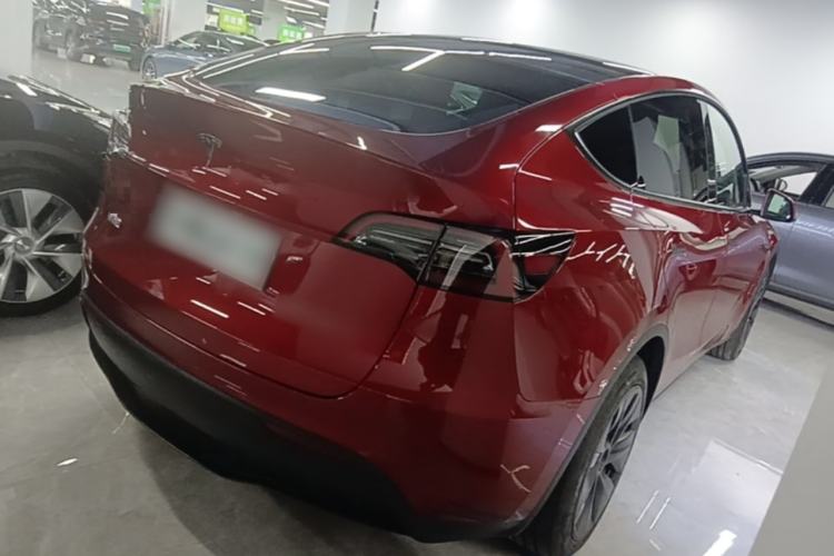 Used Tesla Model Y 2024 Rear-Wheel-Drive Version Rear Right 45 Deg