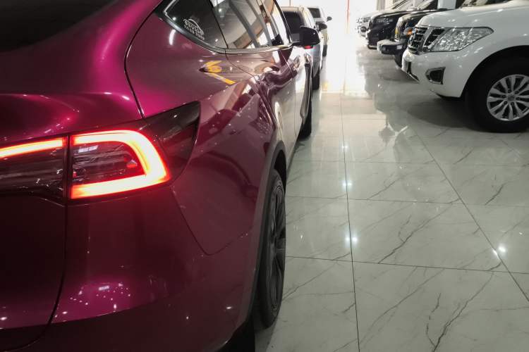 Used Tesla Model Y 2024 Rear-Wheel-Drive Version Right Rear Taillight