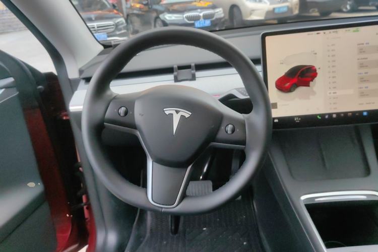 Used Tesla Model Y 2024 Rear-Wheel-Drive Version Steering Wheel