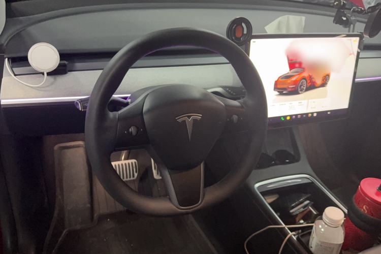 Used Tesla Model Y 2024 Rear-Wheel-Drive Version Steering Wheel