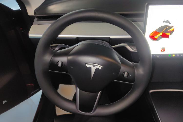 Used Tesla Model Y 2024 Rear-Wheel-Drive Version Steering Wheel