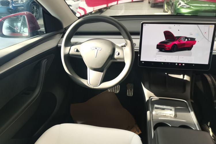 Used Tesla Model Y 2024 Performance High-Performance Edition Steering Wheel